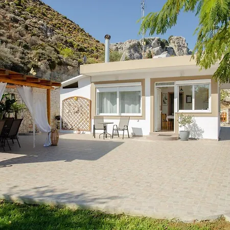 Blue View Stegna House شقة *