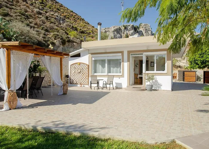 Blue View Stegna House דירה *